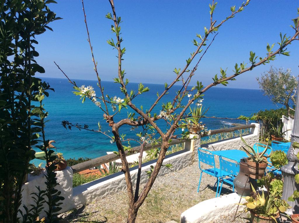 Lisca Bianca Tropea Bed & Breakfast Bagian luar foto